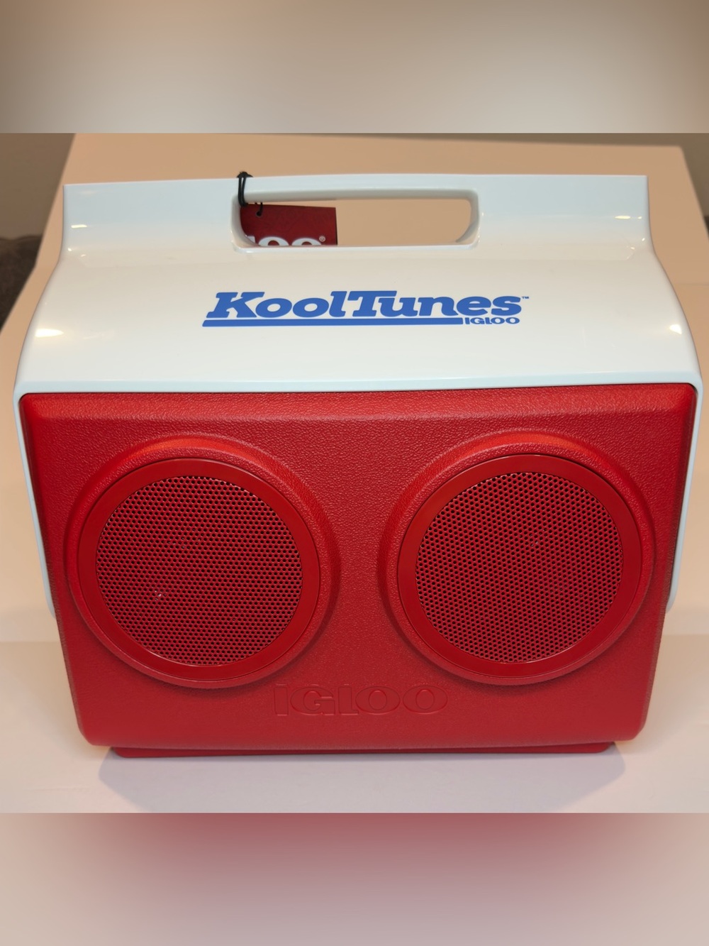 Igloo KoolTunes Bluetooth Speaker Cooler - Brand New